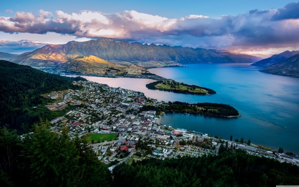 新西兰皇后镇俯瞰图片