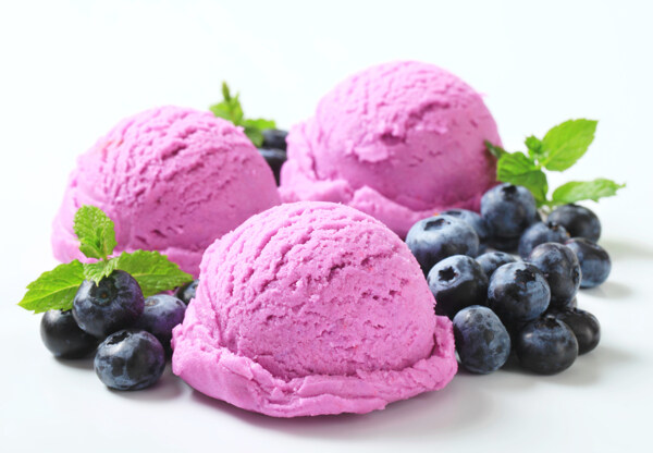 蓝莓与冰激棱图片