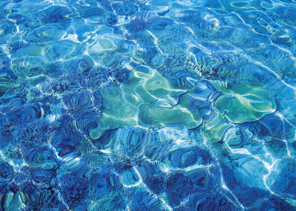 蓝色海平面图片