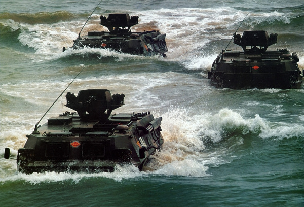 中国装甲车图片