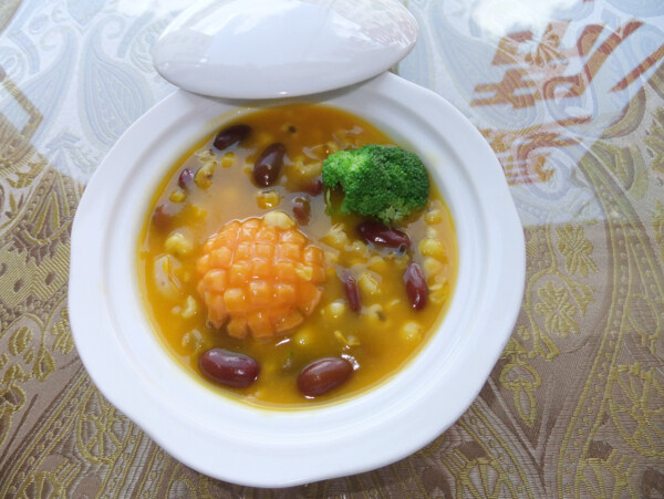 薏仁米红豆粥图片