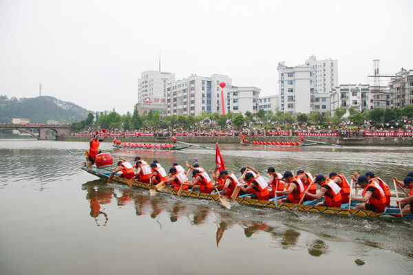 赛龙舟图片