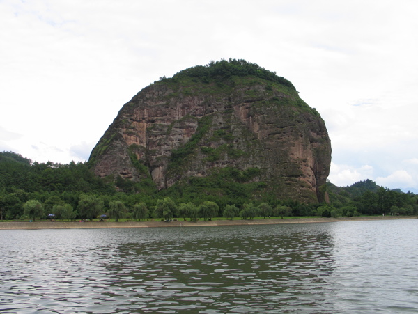 江西龙虎山丹霞地貌