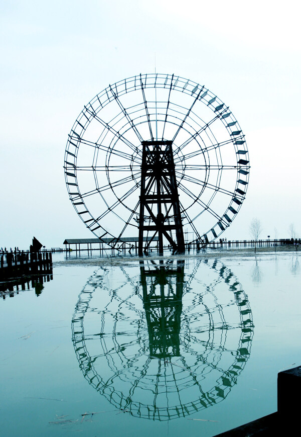 水车自然风景图片