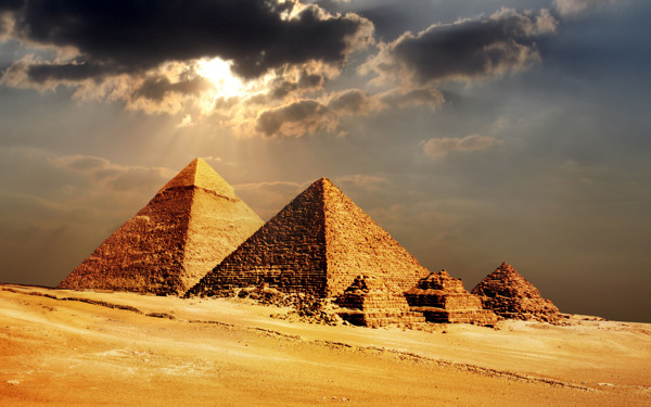 埃及金字塔著名建筑风景