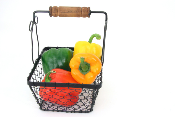 篮子里的蔬菜辣椒图片