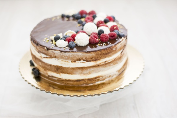 蛋糕奶油巧克力蔓越莓甜