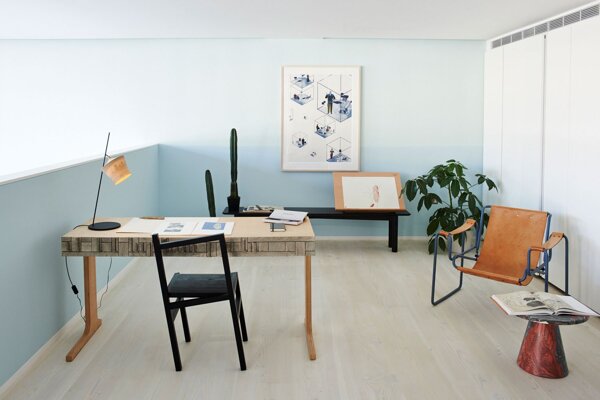 现代清新客厅薄荷蓝背景墙室内装修效果图