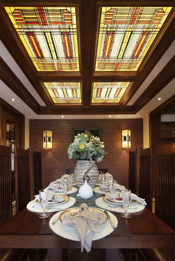 中式风情餐厅特色花纹吊顶室内装修效果图
