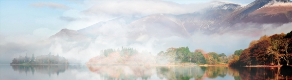 秋季山水云雾背景设计