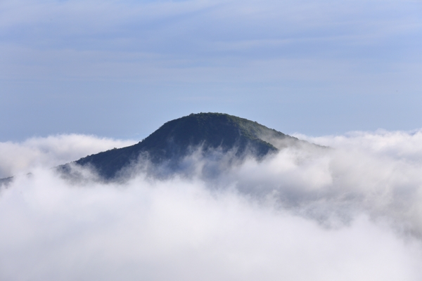 四川光雾山云海风景